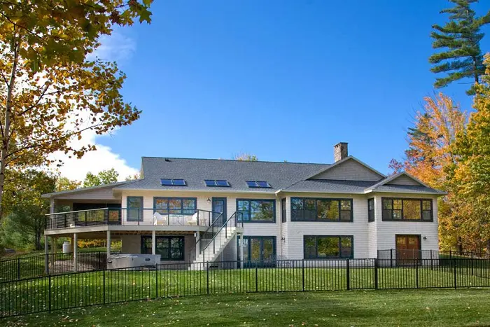 Front_Large Front_Large